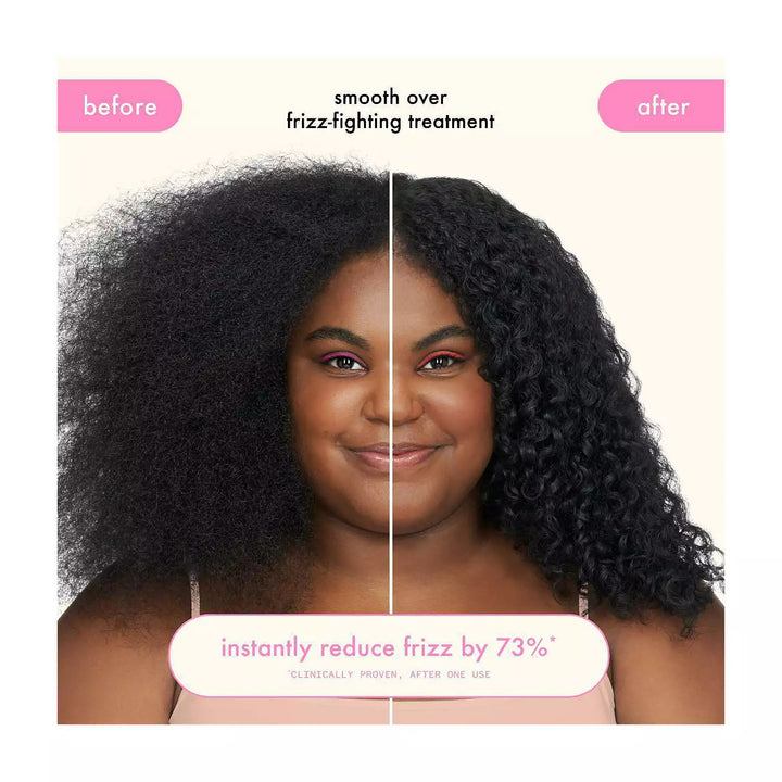 Resultados del Amika Smooth Over: cabello más suave y sin frizz.
