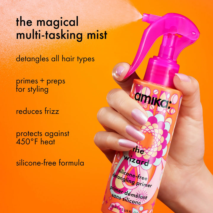 Ideal para usar antes del blower o herramientas de calor, ayuda a proteger el cabello hasta 450°F, reducir el tiempo de secado y controlar el frizz dejando el cabello con una apariencia más suave, brillante y manejable.